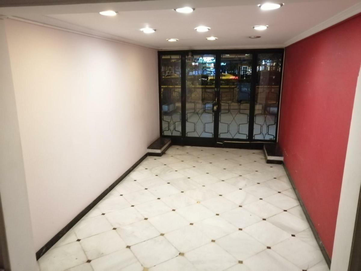 Alexandras Metro Studio&200Mbps Athens Luaran gambar